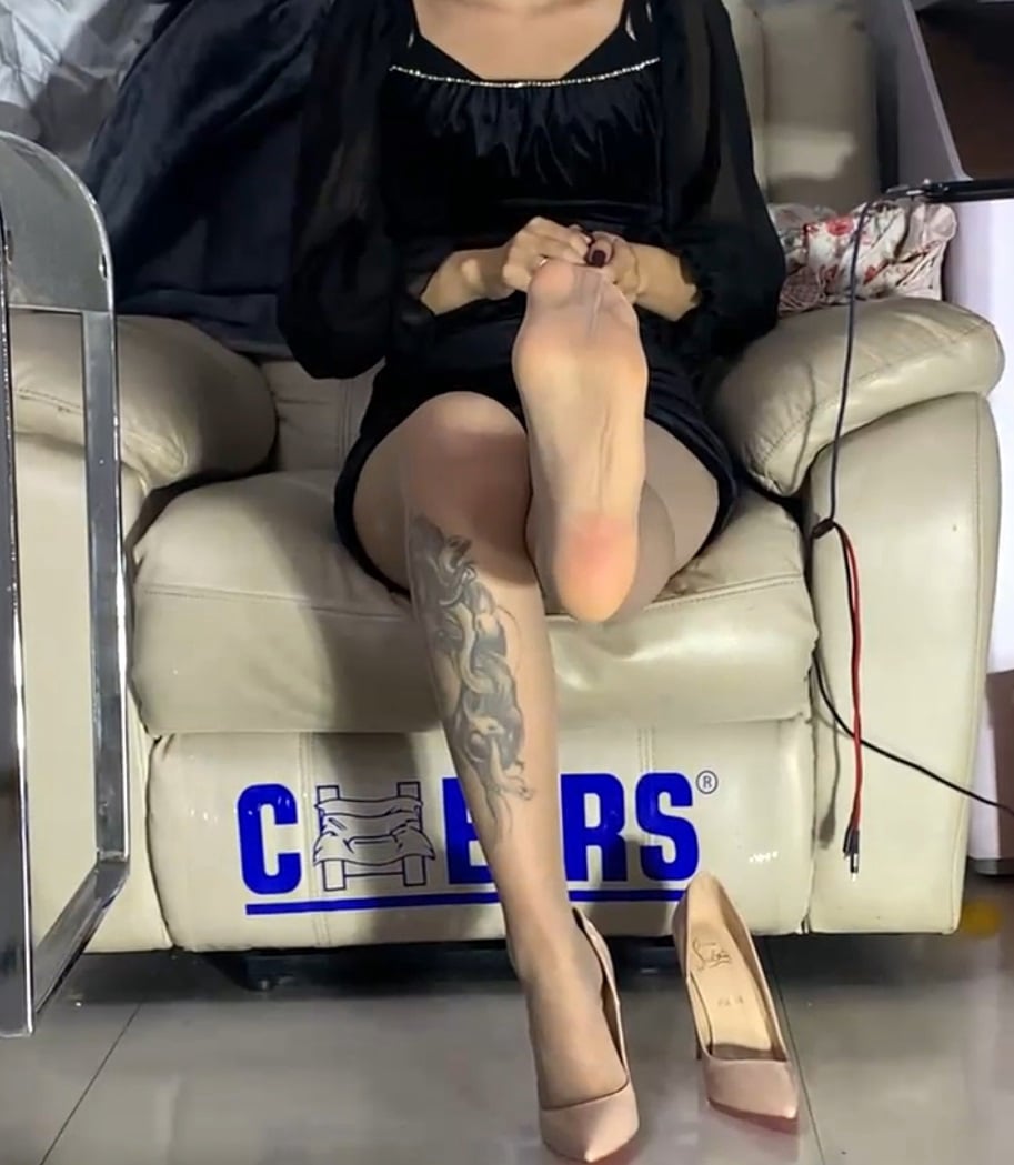 Hard crush fetish telegram